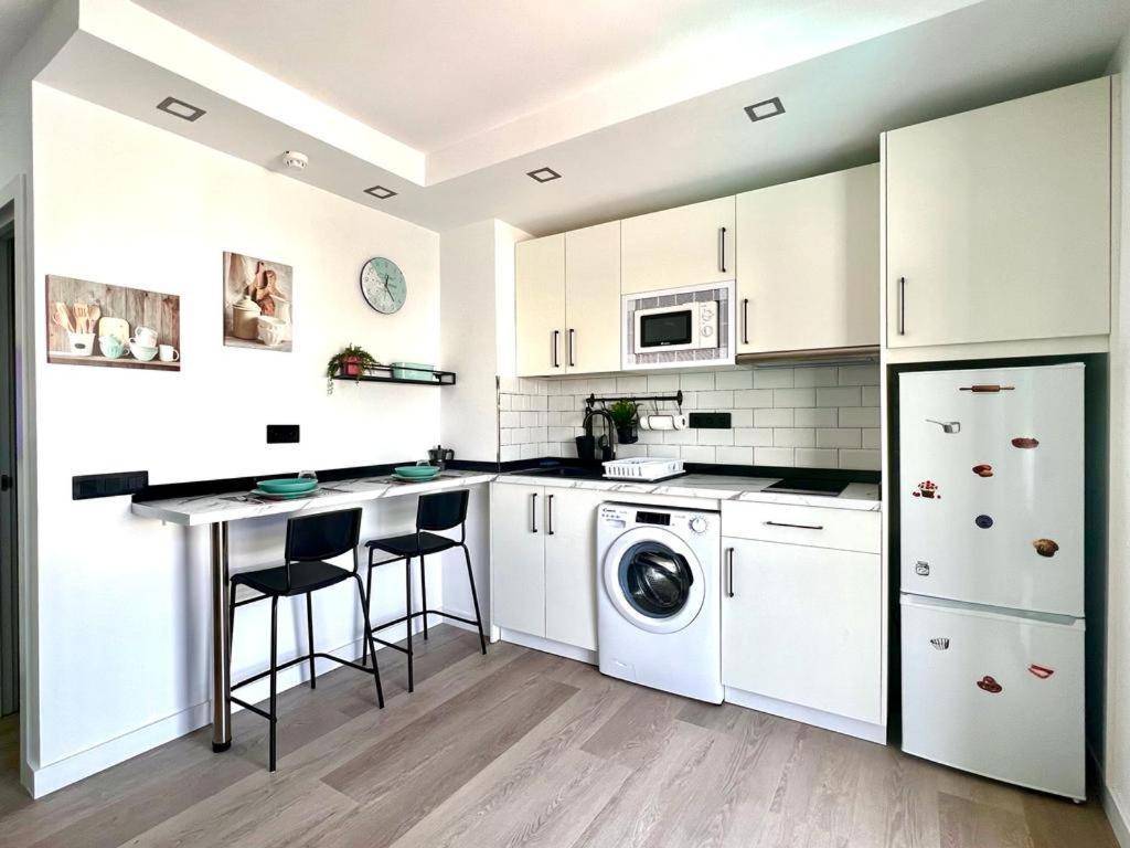 Fm Beach Home - Renovated Apartment With Swimming Pool Near Maspalomas Dunes & Beach Playa del Inglés Exterior foto